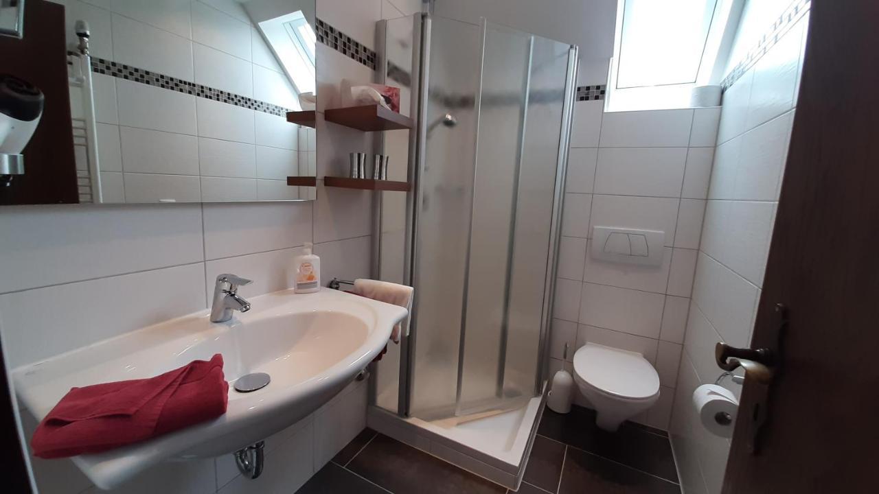 Haus Weingarten Appartements-Zimmer Эрнст Экстерьер фото